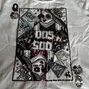 Limited Edition Queen of Sparkles Queen of Hearts Sequin T-Shirt Size M